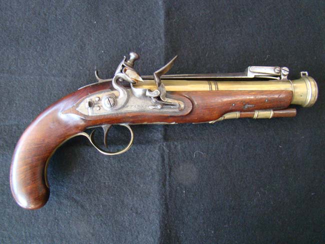 A very fine and RARE Revolutionary War period British flintlock Blunderbuss PISTOL with folding bayonet made by John Twigg of London circa 1775-1785